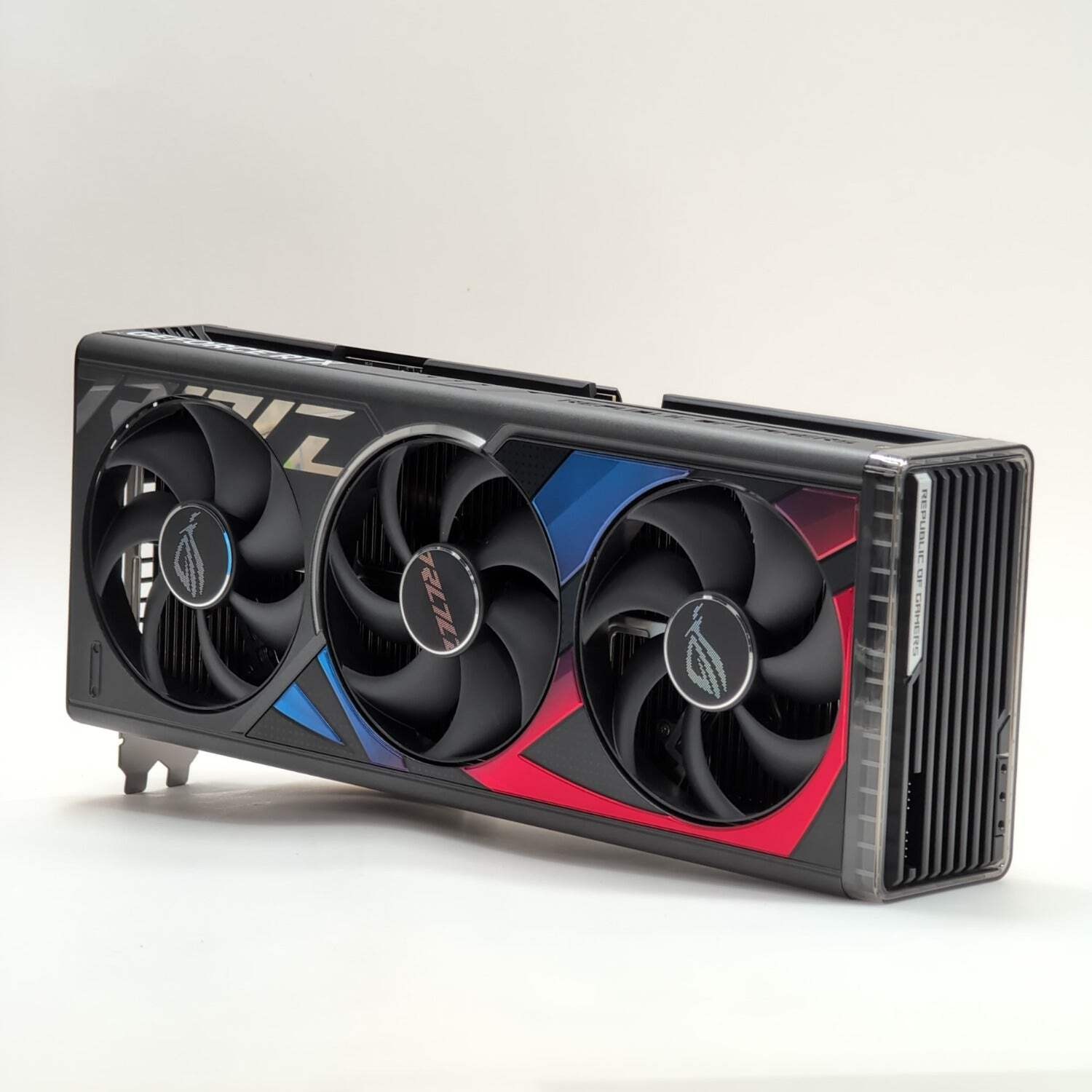 A. OFERTA PREMIUM Karta grafic – Rtx 4090 24Gb Gddr6X recenzja i cena